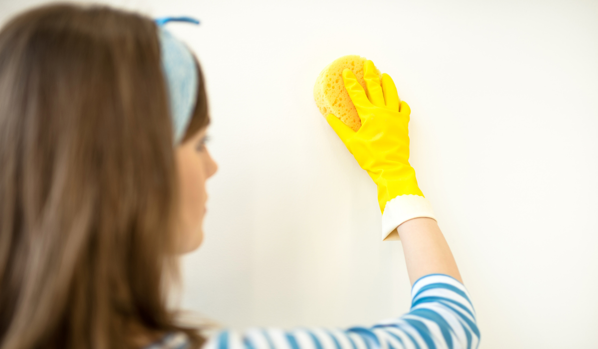 Read more about the article Így Tisztíthatod Ragyogóvá a Falakat – Festés Helyett